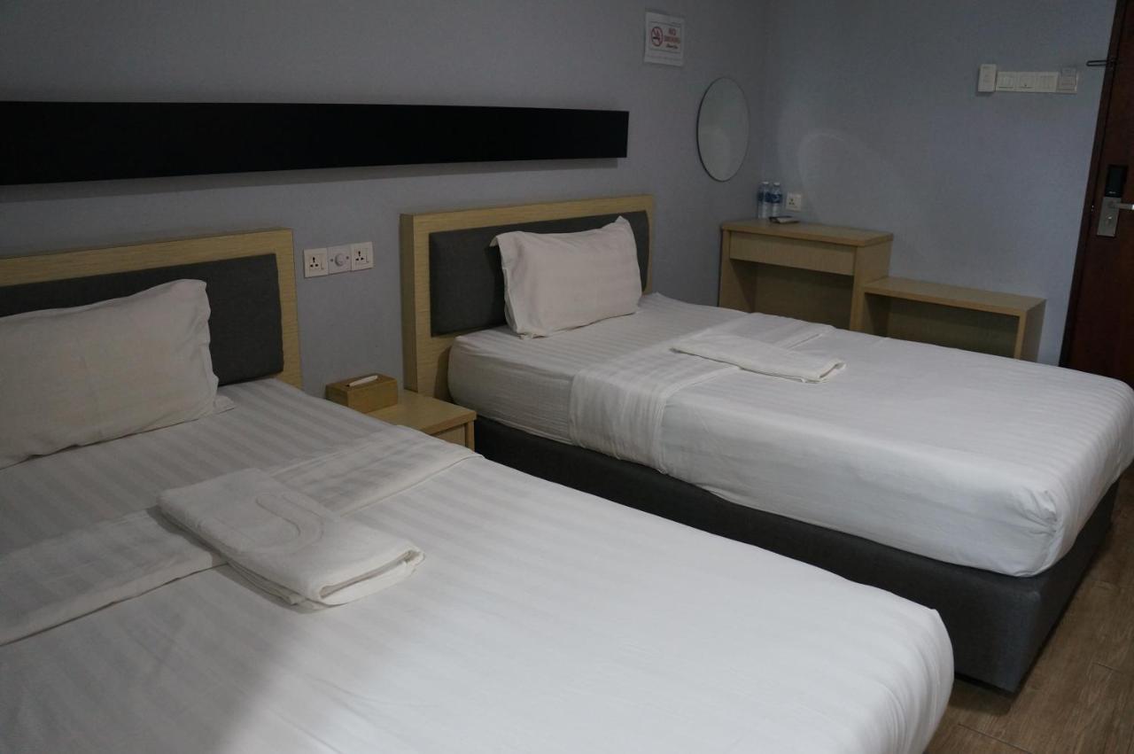 Unikarya Lodge Kota Kinabalu Exteriör bild