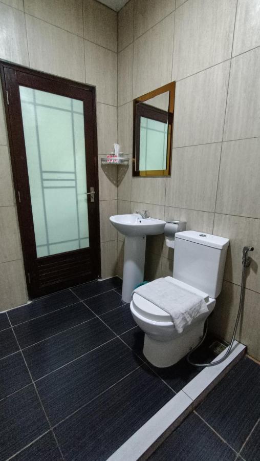 Unikarya Lodge Kota Kinabalu Exteriör bild